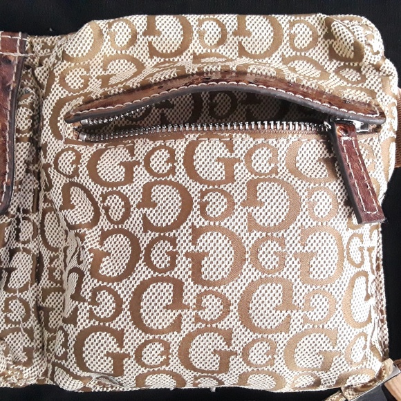 Guess Gloss Mini Belt Bag/Fanny Pack - Picture 5 of 9